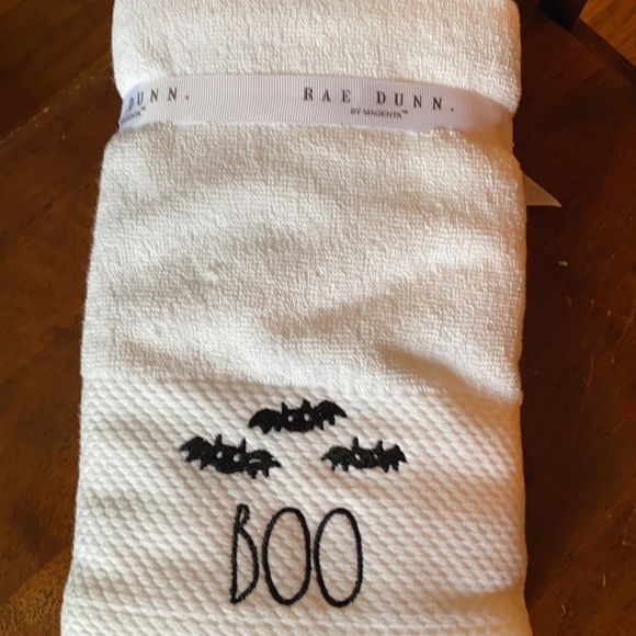 Rae Dunn Bathroom Towels- Halloween - Picture 4 of 4